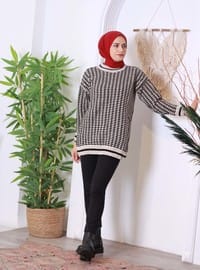Two-Color Jacquard Sweater Black And White