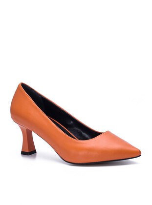 En7 Orange Heels