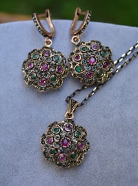 Authentic Necklace With Emerald And Ruby - Red