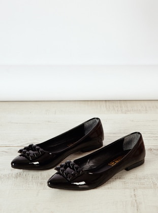 Flat Shoes Black Patent Leather