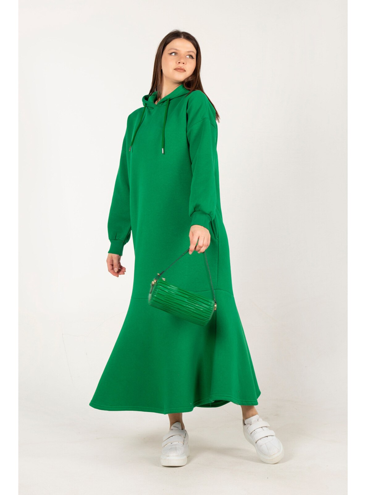 Green Modest Dress