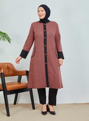 Houndstooth Patterned Cape Terra-Cotta