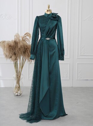 Ebru Çelikkaya Emerald Modest Evening Dress