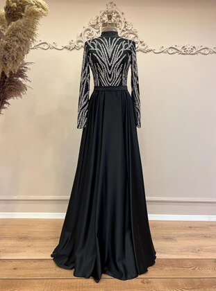 Ebru Çelikkaya Black Modest Evening Dress