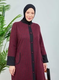 Houndstooth Patterned Long Button Down Cape Burgundy