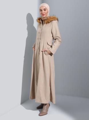 BÜRÜN Camel Coat