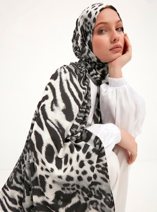 Patterned Combed Cotton Shawl Gray