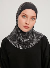 حجابات جاهزة أسود