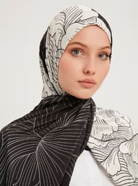 Patterned Combed Cotton Shawl Black And White