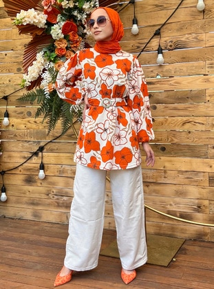 Tofisa Orange Suit