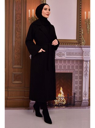 Moda Merve Black Coat