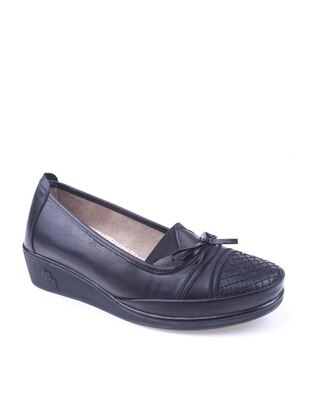 Black - Casual Shoes - Papuç Sepeti