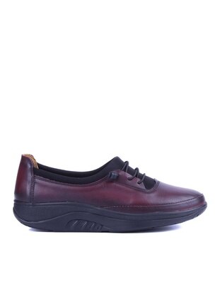 Shoetyle Maroon Casual Shoes