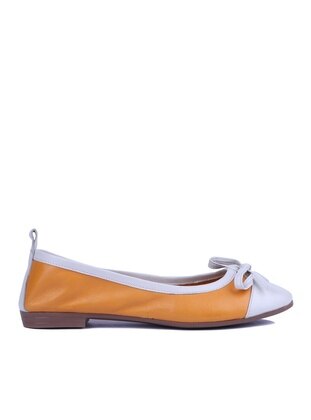 Shoetyle Mustard Casual Shoes