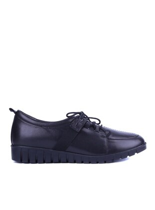 Shoetyle Black Casual Shoes