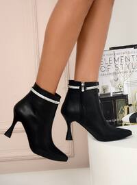 Elegant Classic Boots Black With Stones
