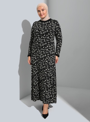 Plus Size Patterned Modest Dress Black