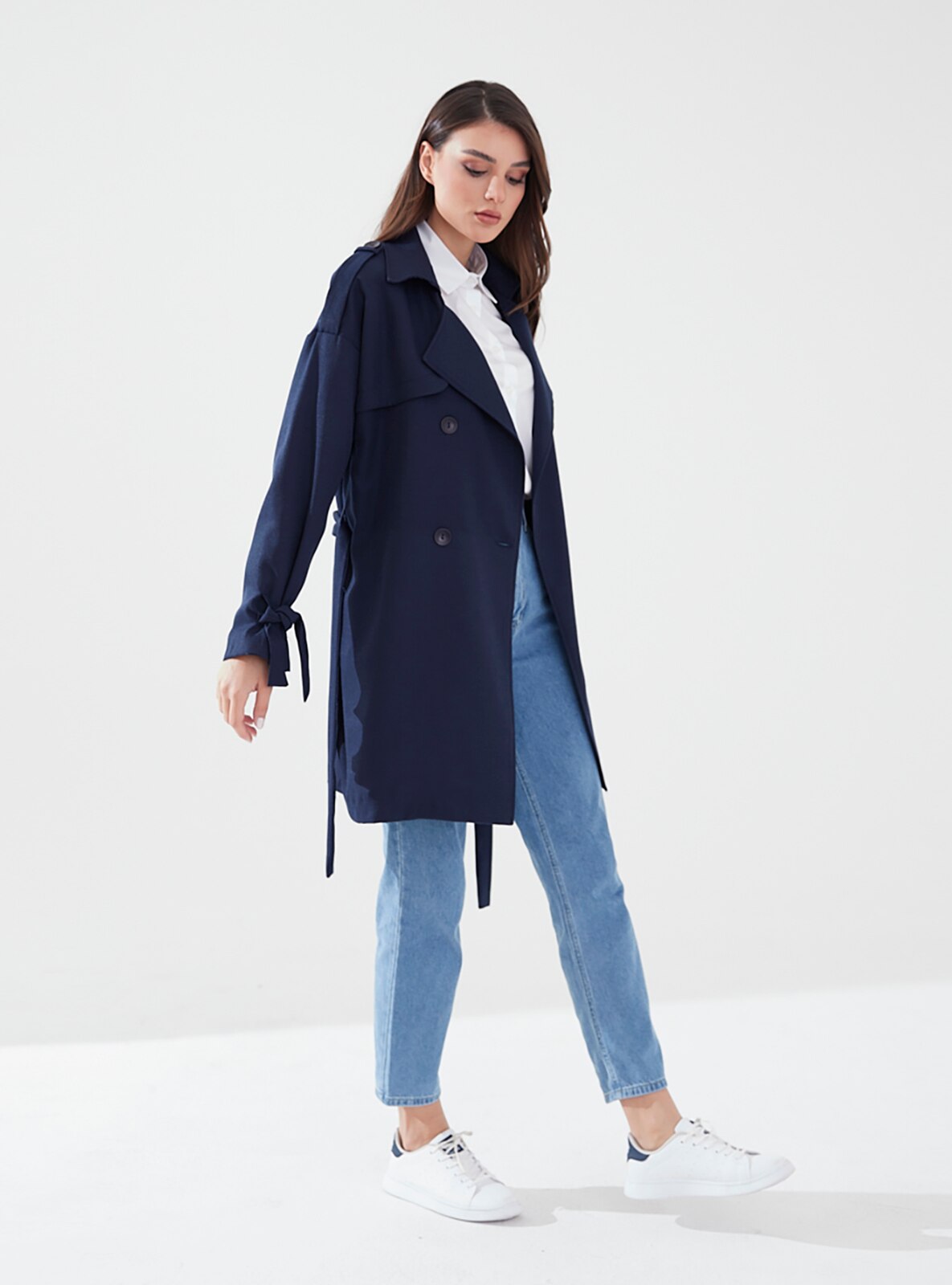 Fuss Belt Detailed Trenchcoat Navy Blue