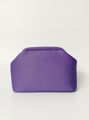 Turuncix Purple Clutch Bags / Handbags