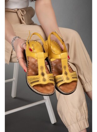 Sandal - Yellow - Sandal - Gondol