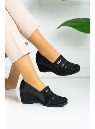 Black - Casual Shoes - Benguen