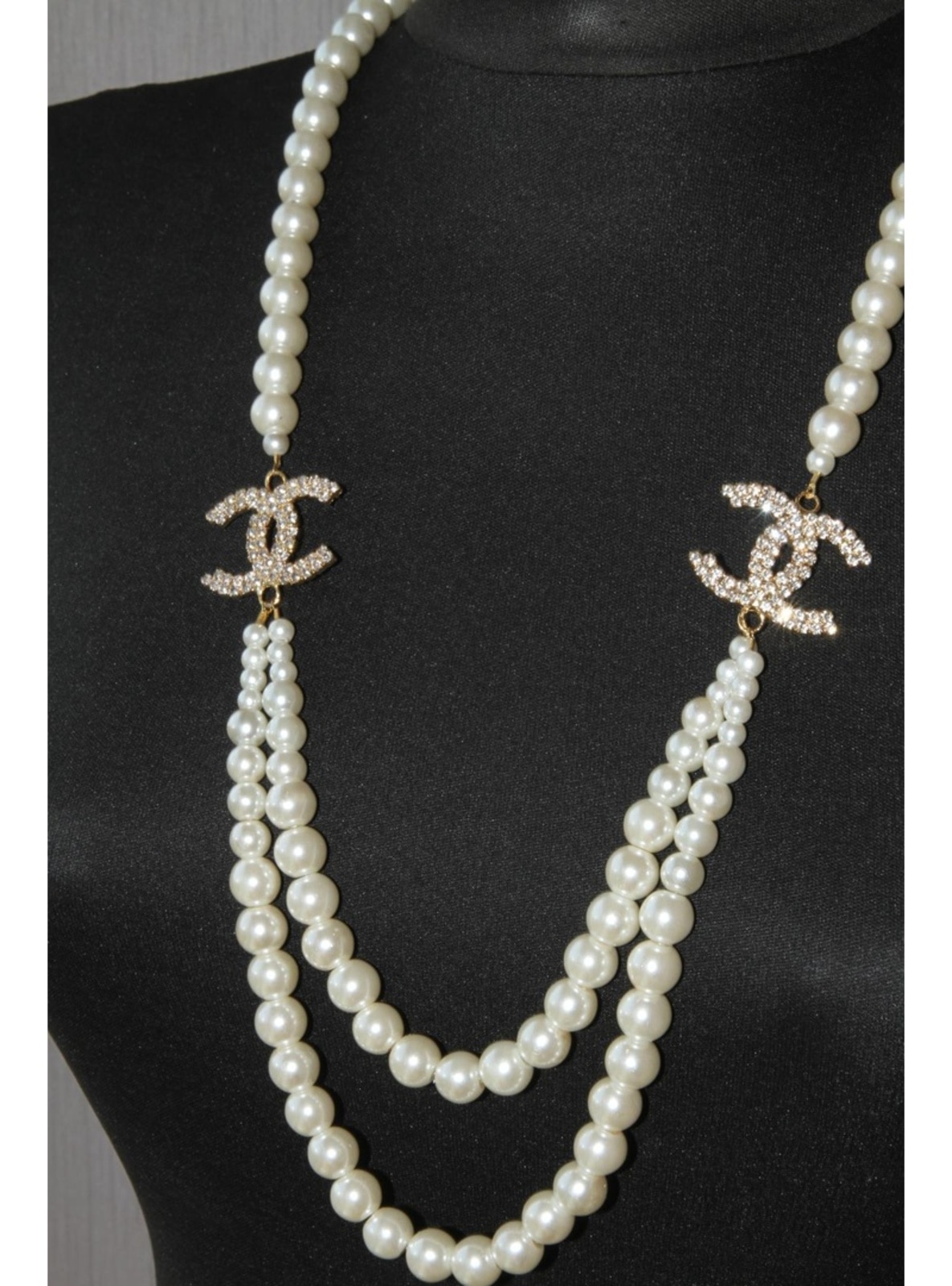 chanel pearl necklace price
