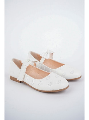 White - Flat Shoes - McDark