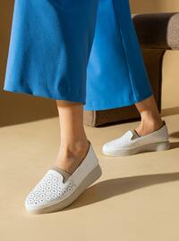 White - Casual - Casual Shoes