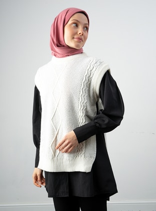 Unlined - Ivory - Knit Sweater - Por La Cara