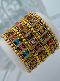 Bracelet Doré à Pierres