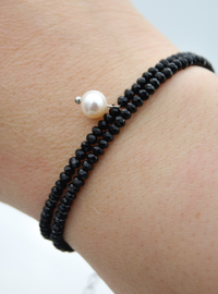 Crystal and Pearl Bracelet/Necklace Black