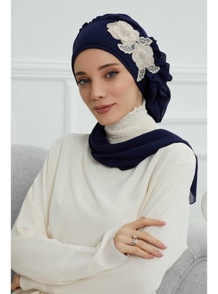 نيلي - حجابات جاهزة - Aisha`s Design