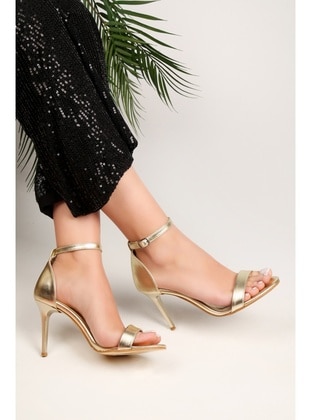 High Heel - Golden color - Heels - Shoeberry