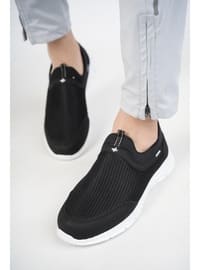 Black - White - Sports Shoes