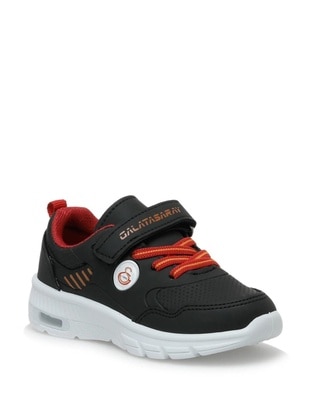 Black - Sports Shoes - Kinetix