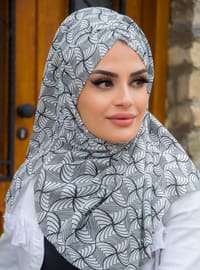 Black - White - Printed - Instant Scarf