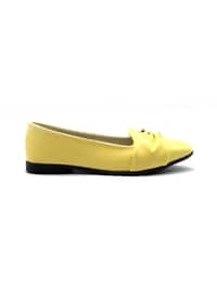 أصفر - حذاء كاجوال - جلد اصطناعي - أطقم مكونة من أحذية وحقائب
