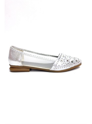 Liger Silver tone Flat Shoes