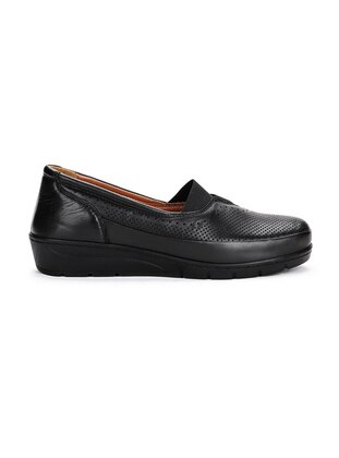 Flat - Black - Flat Shoes - Polaris