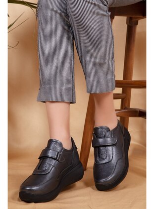 Comfort Shoes - Steel color - Casual Shoes - Gondol
