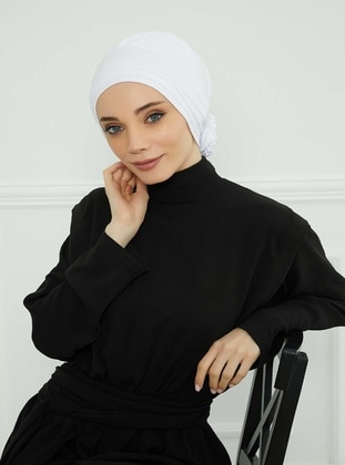White - 13gr - Simple - Bonnet - Aisha`s Design