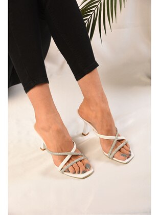 Shoeberry White Heels
