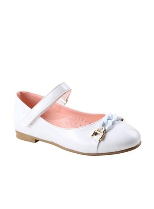 White - Flat Shoes - Sema