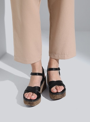 Sandalet - Siyah - Shoescloud