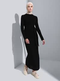 Black - Knit Dresses