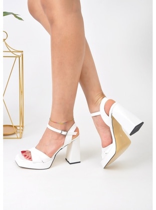 1000gr - White - Platform - Heels - Aska Shoes
