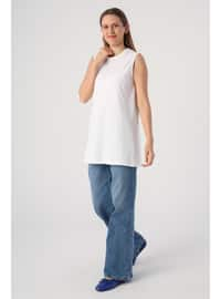 White - Crew neck - Tunic