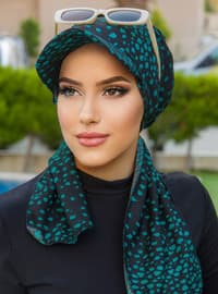 أخضر - من لون واحد - حجابات جاهزة