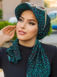 أخضر - من لون واحد - حجابات جاهزة