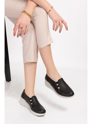 Comfort Shoes - Black - Casual Shoes - Gondol